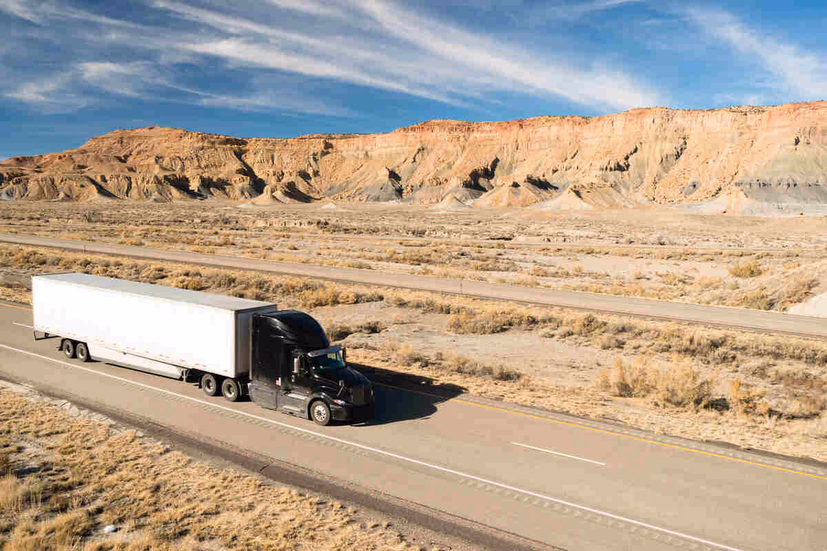 Examining the 5 Biggest Challenges in Transportation and Logistics in 2023