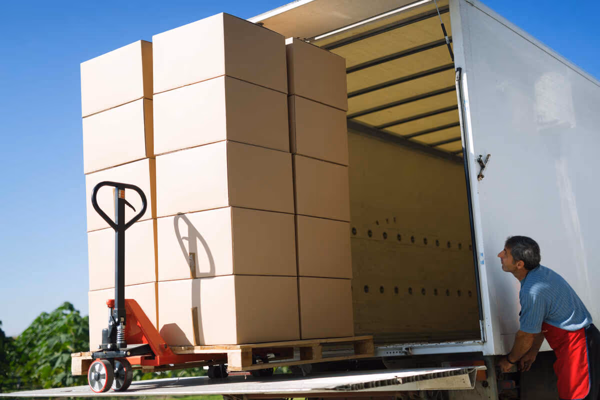 The Impact of the Truck Driver Shortage on Logistics in 2023