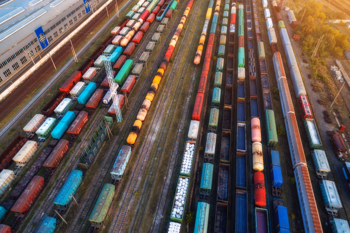 What Is LTL Freight and Can It Work for You?